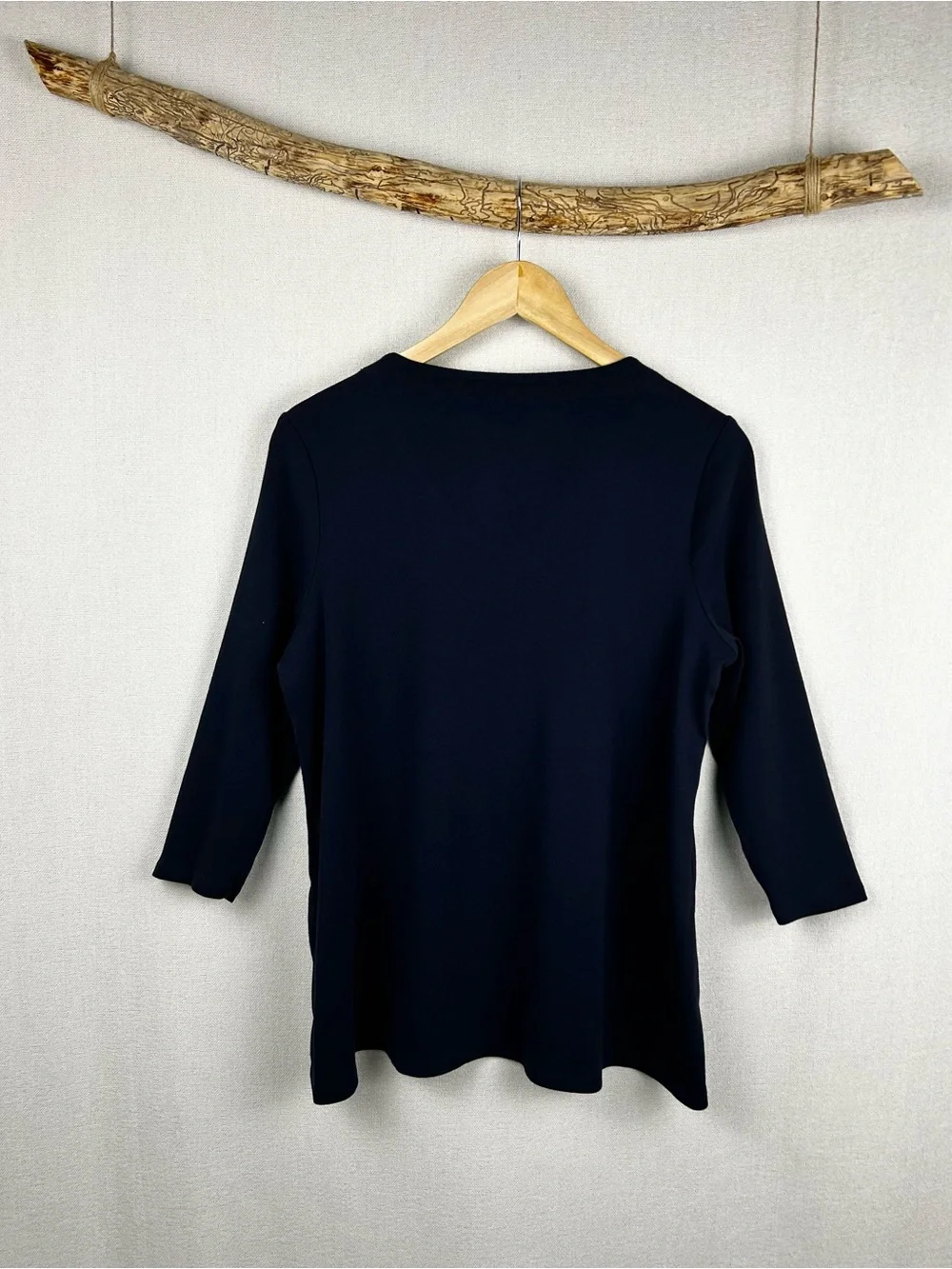 J.Jill Navy Pima Cotton V-Neck 3/4 Sleeve Tee | Soft Capsule Basic Medium - Picture 5 of 8